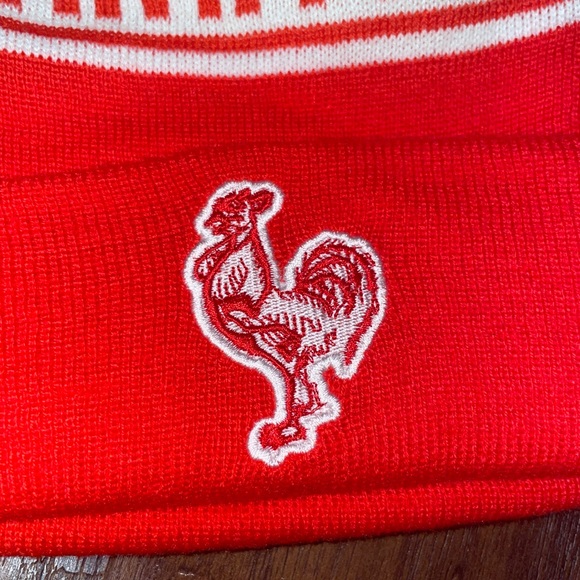 SRIRACHA SAUCE LOGO RED WINTER CAP BEANIE WITH POM POM BALL KNIT NWT - Picture 3 of 8